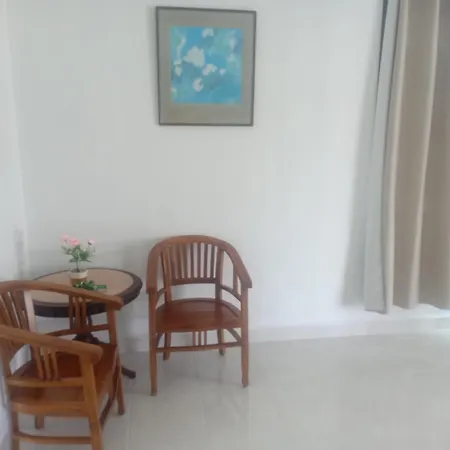 Rossy Homestay Kuah Exterior photo